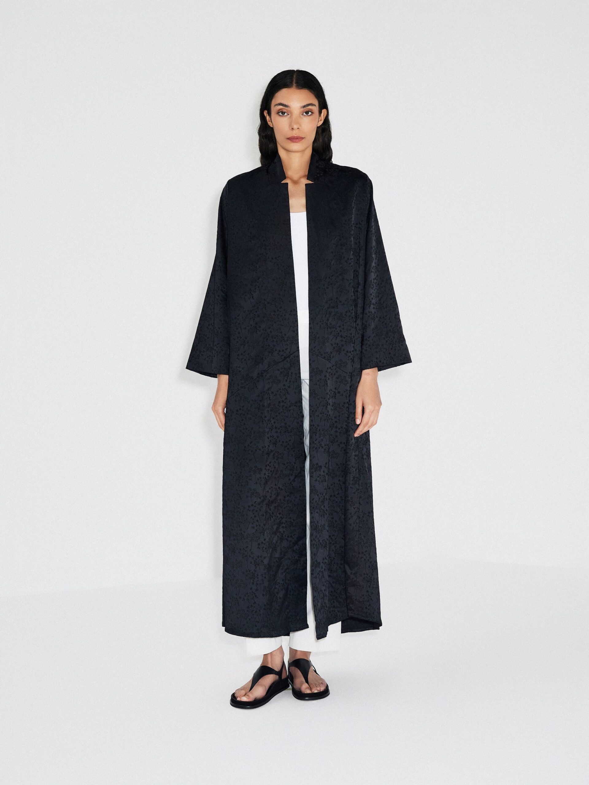 HA24-S00010 HAMADIS BLACK TEXTURES FLOWER